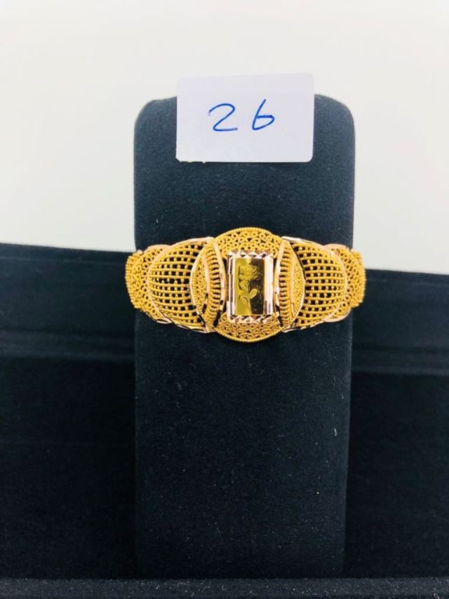 اسوره ذهب عيار ٢١