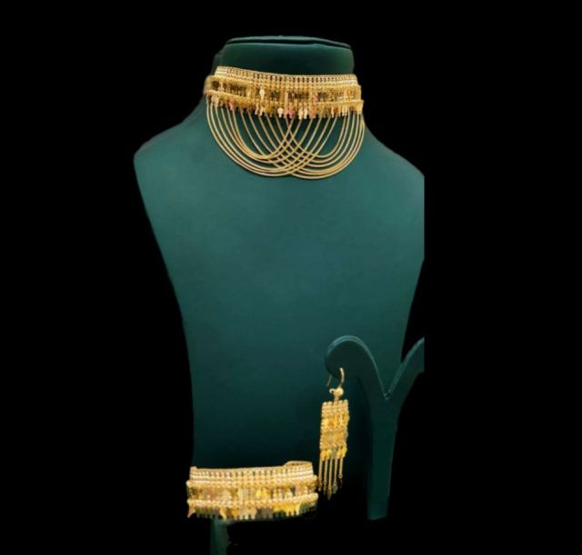 خناق رمش العروس